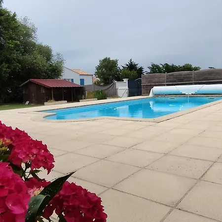 Maison Oleronaise Avec Piscine, Jardin Clos Et A 1km De La De Foulerot - Fr-1-778-30 Saint-Georges-d'Oleron